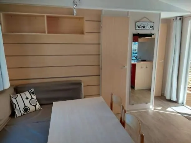 Camping Super Mercure Montaigu-Vendee